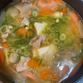 クックGWI61G☆'s cooksnap of when they made 簡単☆ありもの野菜で絶品の豚汁.