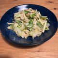 Soirate28's cooksnap of when they made セロリの葉消費☆５分で和風おかかサラダ.