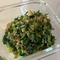papikun's cooksnap of when they made 大根の葉の炒め！ごま油が効いて旨い♡.