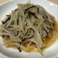 クック2ILLH8☆'s cooksnap of when they made わが家のもやしと塩昆布のサラダ.
