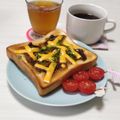 ぱふ's cooksnap of when they made 海苔の佃煮とマヨチーズのトースト.