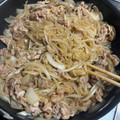 プースラ's cooksnap of when they made 豚ともやしのオイスターソース炒め.