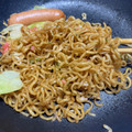 meg_aqua's cooksnap of when they made 日清焼きそばを圧倒的に美味しくする調理法.