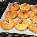 クックUR9L2V☆'s cooksnap of when they made 優しい甘さ**かぼちゃアンパン**.
