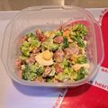 ☆まりもキッチン☆'s cooksnap of when they made ブロッコリーとウインナーのサラダ.