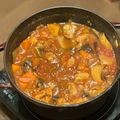 つぶやきるうく's cooksnap of when they made 《ストウブ》簡単チキントマト煮込み.