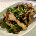 mammy_co's cooksnap of when they made 舞茸とピーマンの塩昆布炒め.