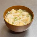 Etsu☆ko's cooksnap of when they made えのきとお麩の味噌汁.