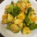 あやママ99's cooksnap of when they made ❀ジャガ＆ブロッコリーのバター醤油炒め❀.