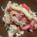たみーさん☆'s cooksnap of when they made キャベツと炙りうす揚げ・トマトの酢の物♪.