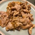hiromi17's cooksnap of when they made 洋食屋☆豚肉とキノコの玉ねぎソース炒め.