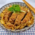 在宅勤務のおじさん's cooksnap of when they made カツはカツでも、メンチカツ丼♪.