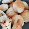 SoFiamama's cooksnap of when they made 米粉の丸パン.
