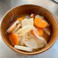azbjbn's cooksnap of when they made 新たまねぎのお味噌汁.