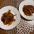 yesmama's cooksnap of when they made 絶品♪　きのこソースのハンバーグ.