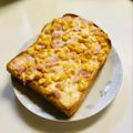 scanty's cooksnap of when they made 朝の定番＊チーズコーントースト.