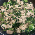 Realfree's cooksnap of when they made 大根の葉がアクセント♪鶏肉きのこの炒め物.