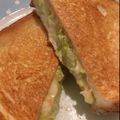 ONE★MAYU★'s cooksnap of when they made キャベツたっぷりベーコンチーズサンド.