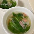 びびなかじん's cooksnap of when they made 生姜香る♡レタスとカニカマのスープ.