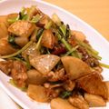 おみな_37's cooksnap of when they made 厚切り大根と豚肉と小松菜のオイスター炒め.