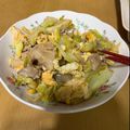 羊めぇめぇ's cooksnap of when they made 焼肉のタレで！豚たまキャベツの味噌炒め.
