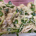 リラちゃん's cooksnap of when they made 蒸し鶏とかいわれのサラダ*明太マヨわさび.