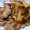 monjimari's cooksnap of when they made 鶏モモとじゃがいもの細切り炒め.