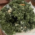 Yokchina's cooksnap of when they made 少しだけフードロスを減らす人参葉の天ぷら.