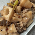 K0A9O0R8U♪'s cooksnap of when they made 豚とれんこんきのこのガリぽん炒め.