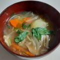 気まぐれ♡雨おんな's cooksnap of when they made ＊味噌汁に三つ葉＊.