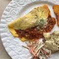 Ruriluru's cooksnap of when they made 余ったミートソースでご飯が進むオムレツ☆.