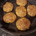 アクセル☆'s cooksnap of when they made サバ水煮缶のハンバーグ②.