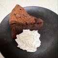 エミュ***'s cooksnap of when they made ホテルのシェフに習った濃厚ガトーショコラ.