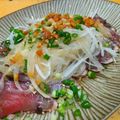 ちーまぐ's cooksnap of when they made カツオのタタキ胡麻油揚げニンニクかけ.