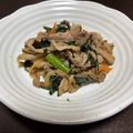 クックC7NZV5☆'s cooksnap of when they made カリカリ豚と春菊のおかか炒め.