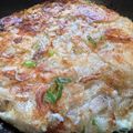 guusan's cooksnap of when they made レンコンとさつまいものシラスの楽ちんピザ.