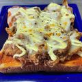 ★なみ☆'s cooksnap of when they made 残った唐揚げリメイク☆チーズトースト.