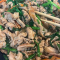 クック1GXTQ5☆'s cooksnap of when they made 鮮やかに食欲増進！ニラと人参豚コマ炒め.