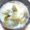 ﾋﾟﾛﾐ♡'s cooksnap of when they made 玉ねぎとわかめのお味噌汁.
