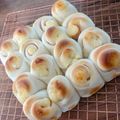 sae1005's cooksnap of when they made オリーブオイル仕込み。ハムマヨちぎりパン.