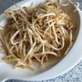 yu🐓's cooksnap of when they made もやしのピリ辛ツナガーリック炒め.