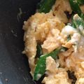 あかぷり's cooksnap of when they made バターが香る絹さやスクランブルエッグ.