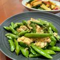 Superlittleboo's cooksnap of when they made スナップエンドウコンソメ風味の卵炒め.