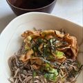 ｂｅｒｒｙ＋'s cooksnap of when they made そば処港屋風ラー油肉そば.