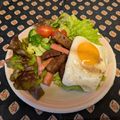 龍青空ママ's cooksnap of when they made 魚肉ソーセージとマルシン目玉焼き！.