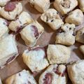 ちょろり〜ぬ's cooksnap of when they made HM＊ひとくちスコーン♡ウインナーチーズ.