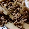 Ｍぱん's cooksnap of when they made ごはんもりもり☆そぼろ入ごぼうの甘辛炒め.