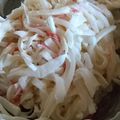ゆゆ427's cooksnap of when they made 大根とカニカマの簡単サラダ.