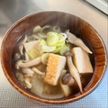azbjbn's cooksnap of when they made 厚揚げとしめじの味噌汁♪.