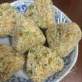 あやママ99's cooksnap of when they made 天かすと青のりおにぎり【悪魔のおにぎり】.